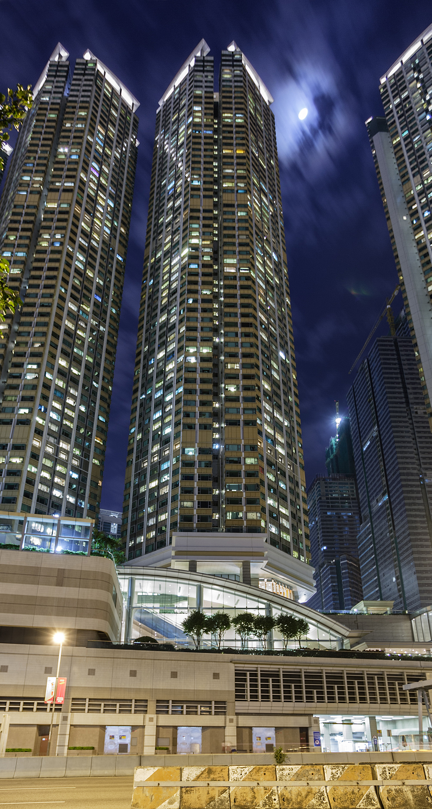 Sorrento Tower 3, Hong Kong - View from the northeast. © Mathias Beinling